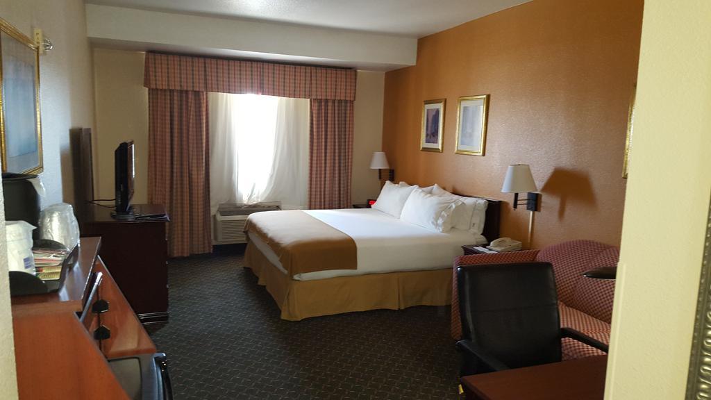Country Inn & Suites By Radisson, Fort Worth West L-30 Nas Jrb Экстерьер фото