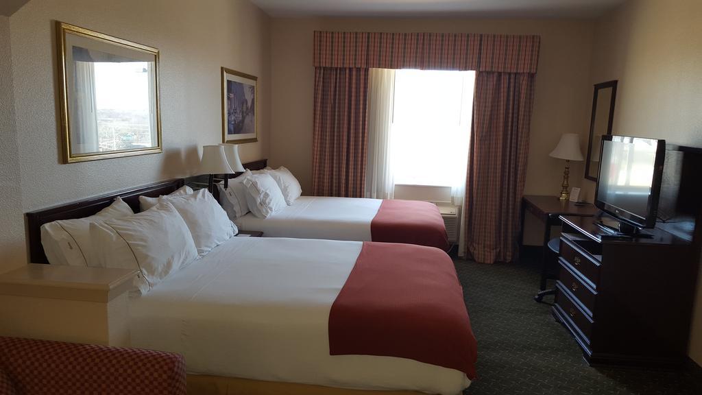 Country Inn & Suites By Radisson, Fort Worth West L-30 Nas Jrb Экстерьер фото