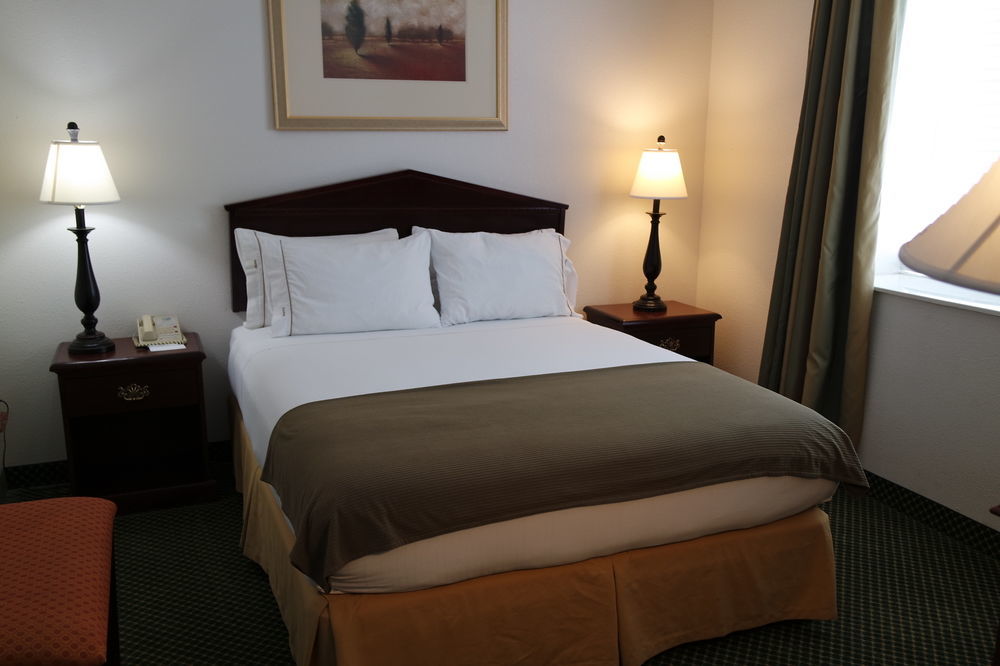 Country Inn & Suites By Radisson, Fort Worth West L-30 Nas Jrb Экстерьер фото